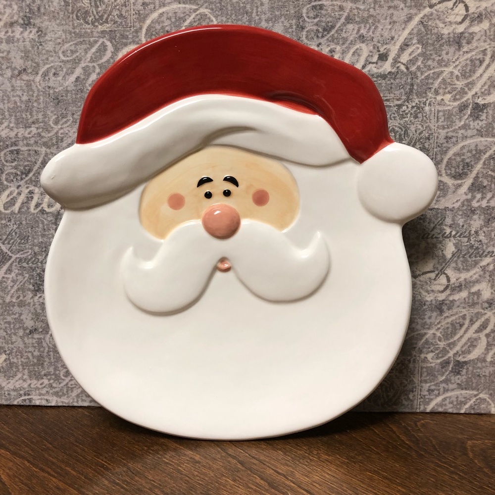 Harry and David Santa Head Dessert Plates NIB Listing is for one (1) plate.